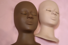 Load image into Gallery viewer, Realistic Mannequin head for lashes
